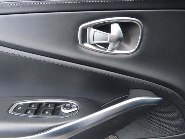 2023 Aston Martin DBX 707 AWD - 22927593 - 21