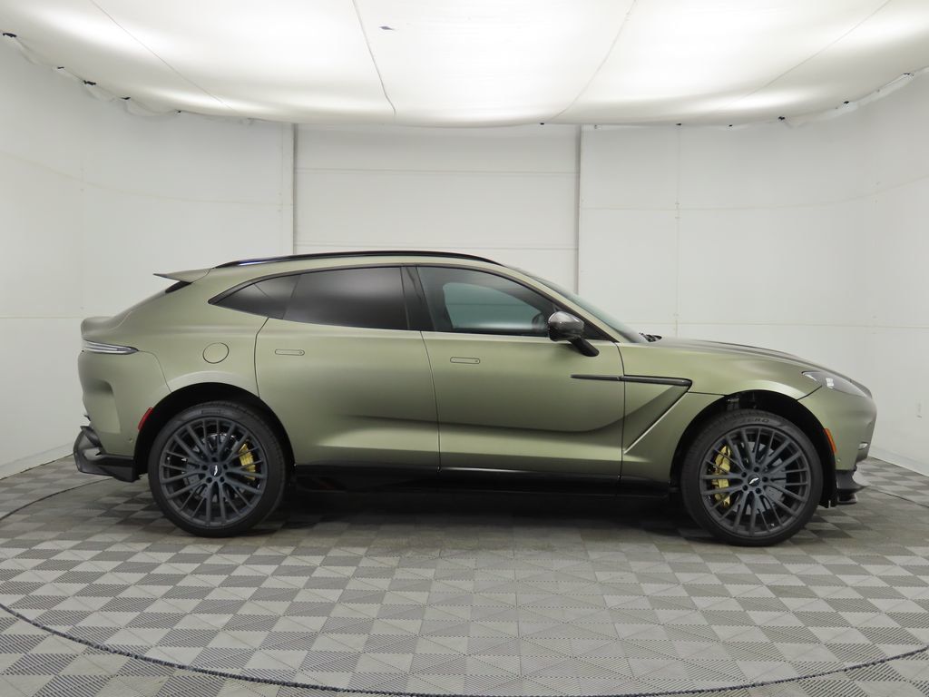 2023 Aston Martin DBX DBX707 photo 4