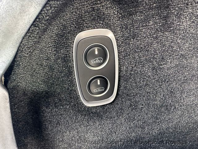 2023 Aston Martin DBX AWD - 22969262 - 32