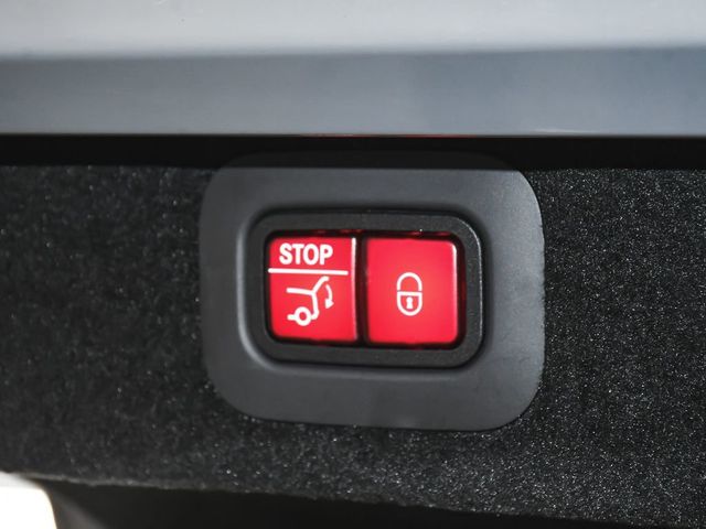 2023 Aston Martin DBX Base - 23004403 - 64