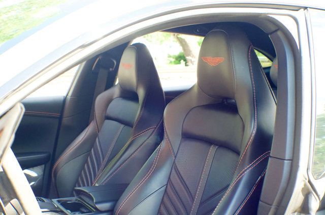 2023 Aston Martin DBX LocalTrade/707 AWD/Heated&Cooled Seats/Carbon Fiber Trim Pkg/NAV - 23019090 - 22