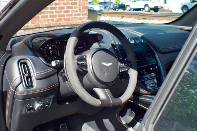 2023 Aston Martin DBX LocalTrade/707 AWD/Heated&Cooled Seats/Carbon Fiber Trim Pkg/NAV - 23019090 - 23