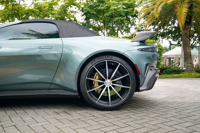 2023 Aston Martin Vantage V12 Roadster - 22938048 - 15