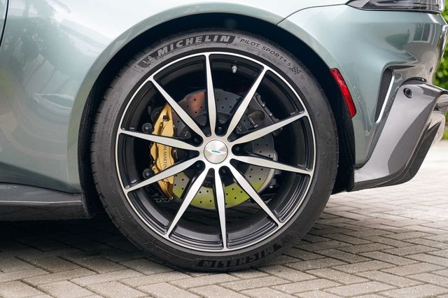 2023 Aston Martin Vantage V12 Roadster - 22938048 - 16