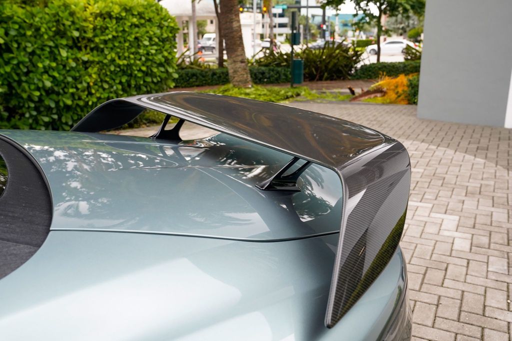 2023 Aston Martin Vantage V12 Roadster - 22938048 - 27