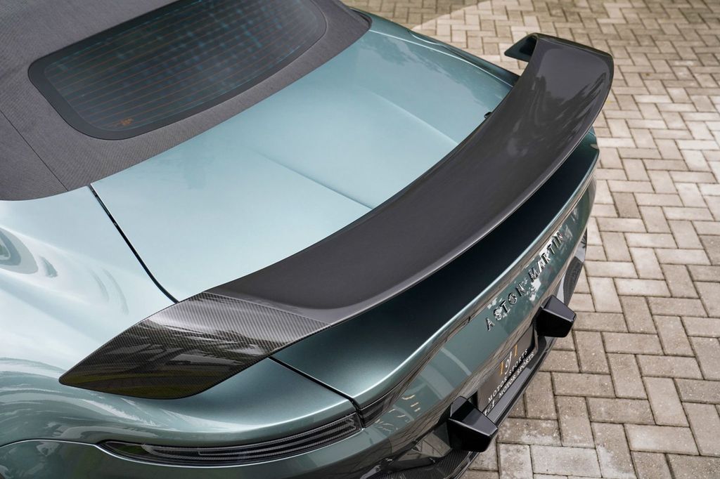 2023 Aston Martin Vantage V12 Roadster - 22938048 - 28