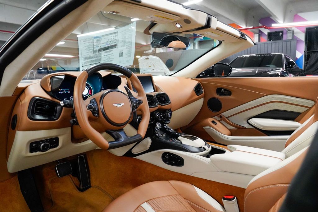 2023 Aston Martin Vantage V12 Roadster - 22938048 - 2