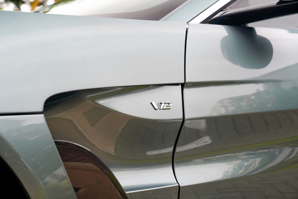 2023 Aston Martin Vantage V12 Roadster - 22938048 - 34