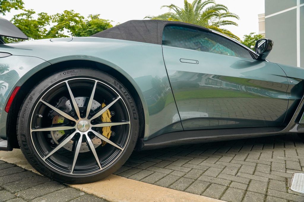 2023 Aston Martin Vantage V12 Roadster - 22938048 - 43