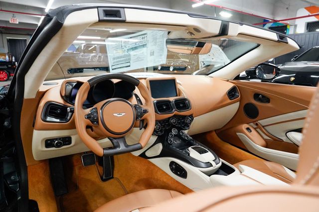 2023 Aston Martin Vantage V12 Roadster - 22938048 - 59
