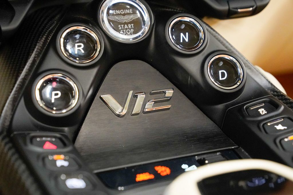 2023 Aston Martin Vantage V12 Roadster - 22938048 - 76