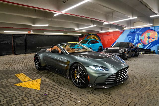 2023 Aston Martin Vantage V12 Roadster - 22938048 - 94