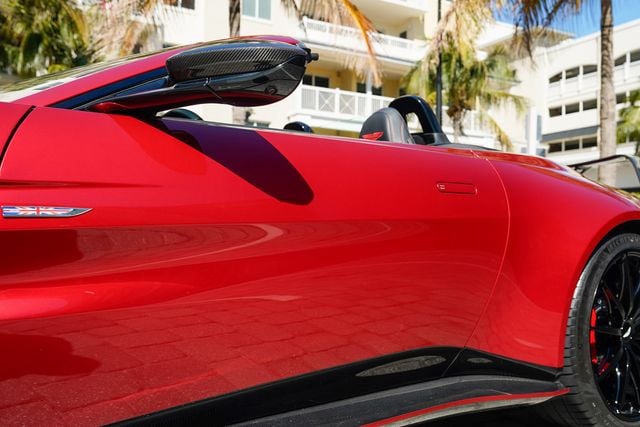 2023 Aston Martin Vantage V12 Roadster - 22988419 - 10