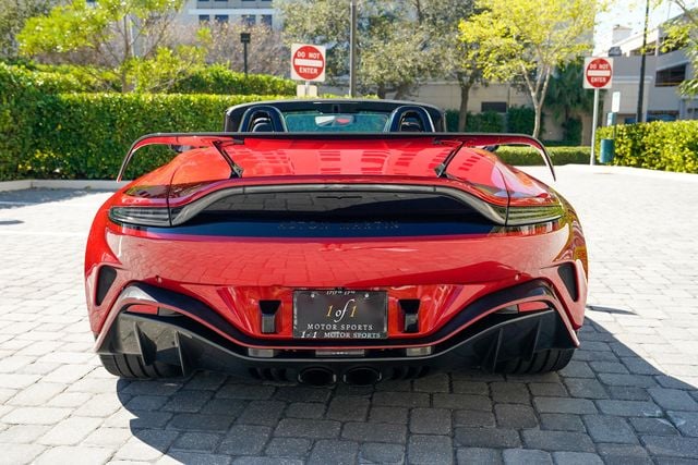 2023 Aston Martin Vantage V12 Roadster - 22988419 - 24