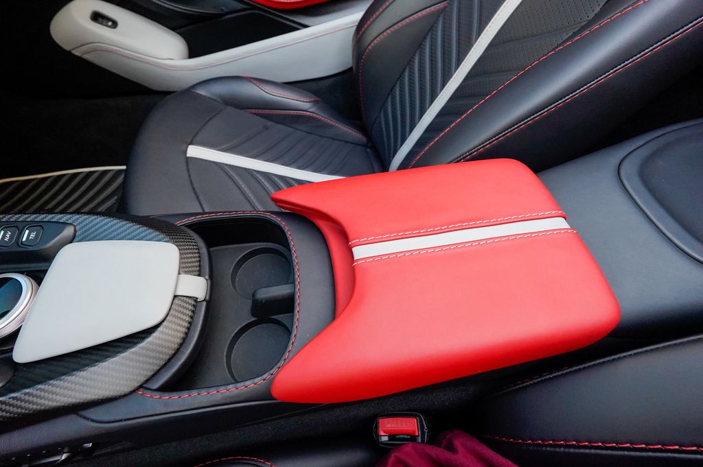 2023 Aston Martin Vantage V12 Roadster - 22988419 - 82