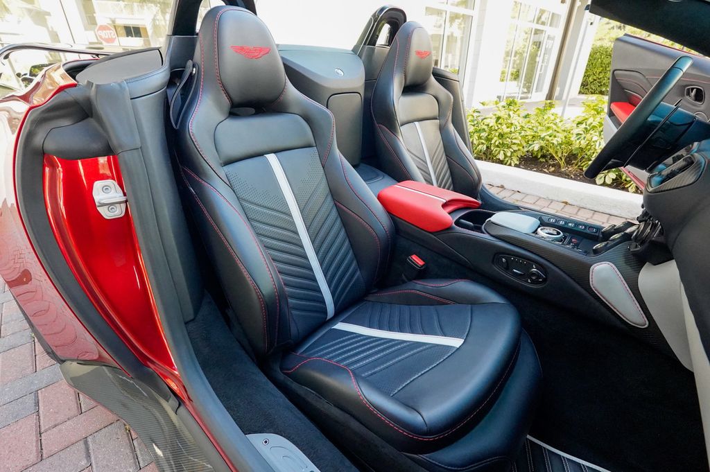 2023 Aston Martin Vantage V12 Roadster - 22988419 - 89