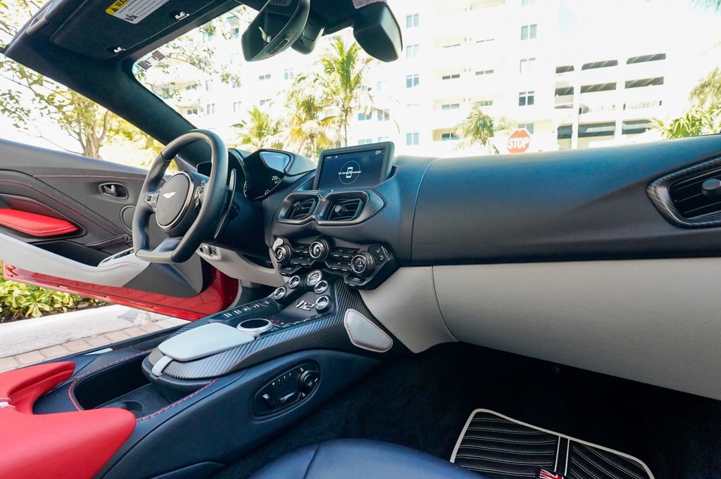 2023 Aston Martin Vantage V12 Roadster - 22988419 - 93