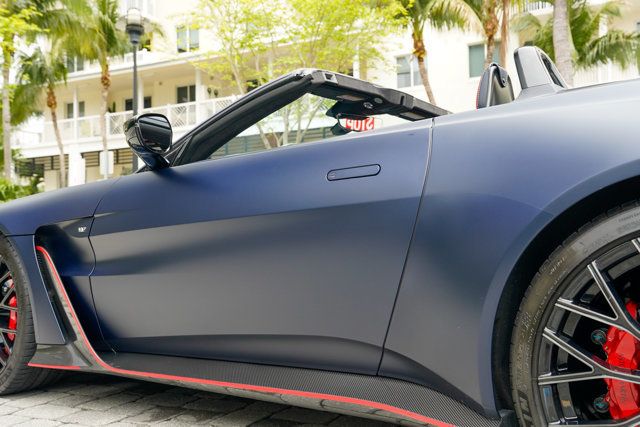 2023 Aston Martin Vantage V12 Roadster - 22999094 - 18