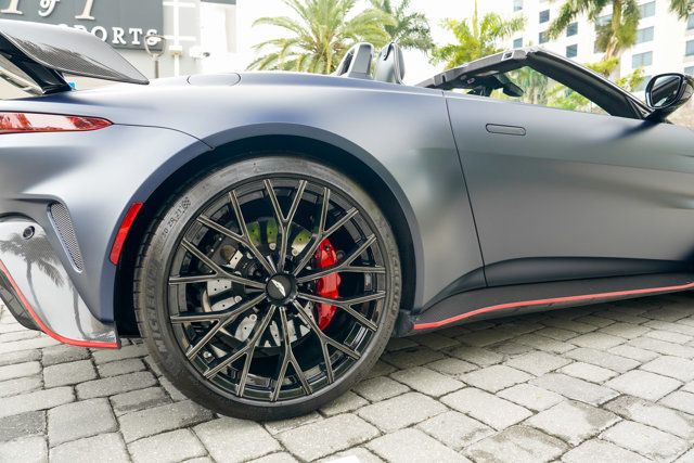 2023 Aston Martin Vantage V12 Roadster - 22999094 - 29