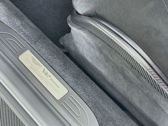 2023 Aston Martin Vantage V12 Roadster - 23069532 - 23