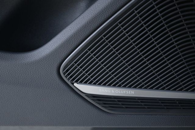 2023 Audi A4 45 S line Premium Plus - 22934744 - 21