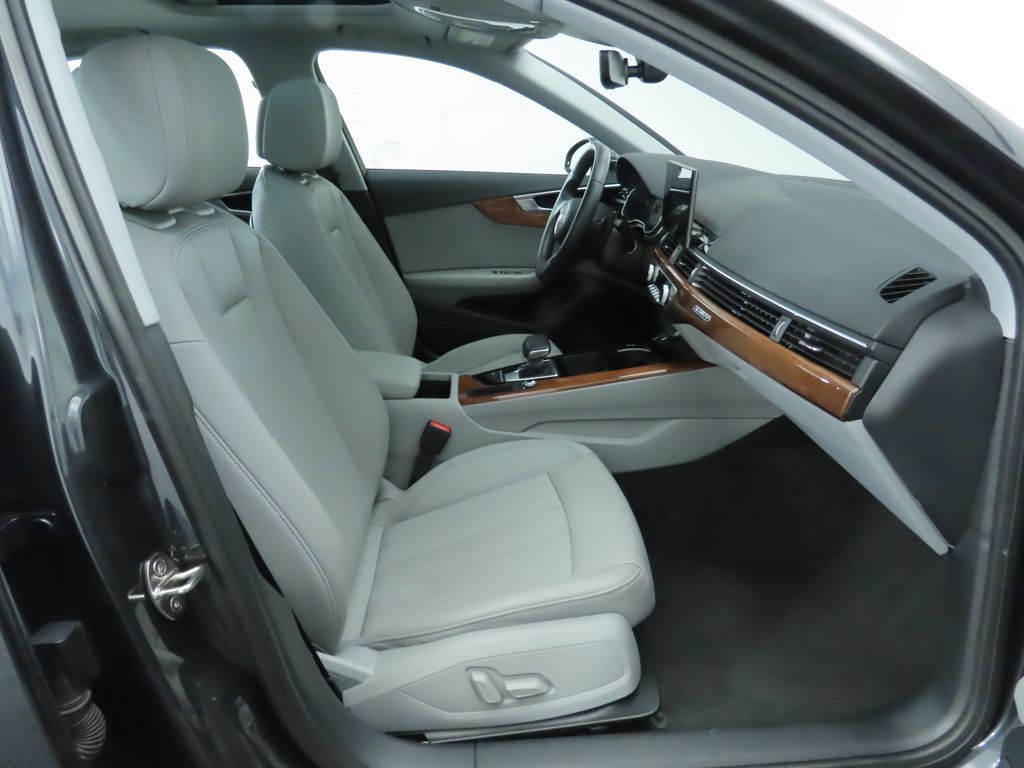 2023 Audi A4 Sedan S line - Interior and Exterior Walkaround 