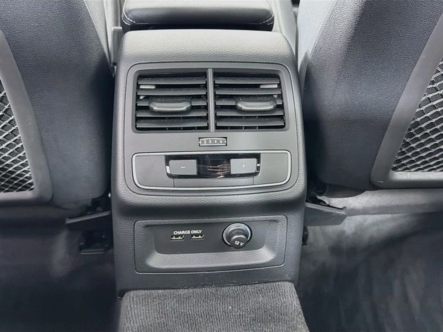 2023 Audi A4 Sedan S line Premium Plus 45 TFSI quattro - 23055642 - 24