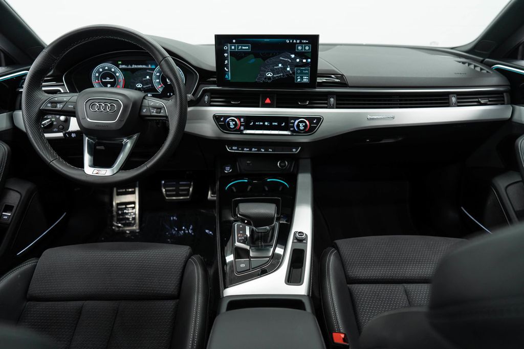 2023 Audi A4 Avant S line - Interior and Exterior Details 