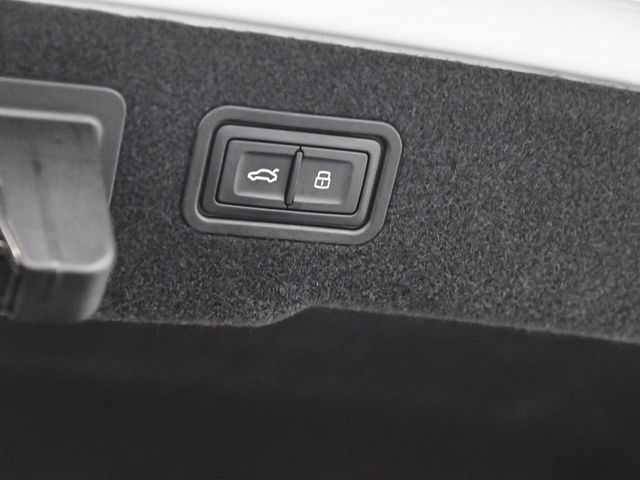 2023 Audi A8 L 55 - 22994892 - 46