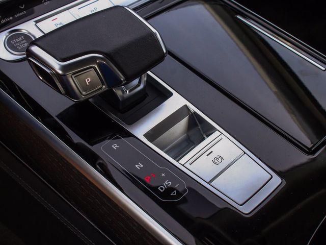 2023 Audi A8 L 55 - 23093761 - 31