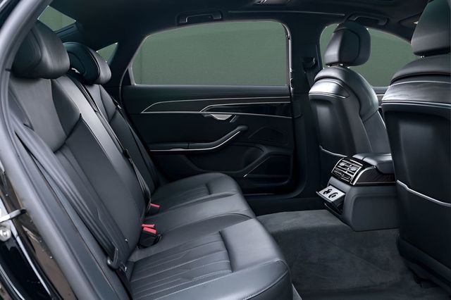 2023 Audi A8 L 55 TFSI quattro - 22993766 - 13