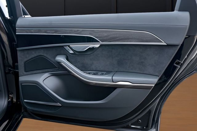 2023 Audi A8 L 55 TFSI quattro - 22993766 - 19