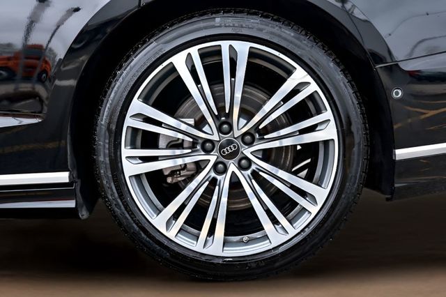 2023 Audi A8 L 55 TFSI quattro - 22993766 - 26