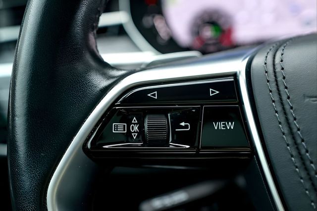 2023 Audi A8 L 55 TFSI quattro - 22993766 - 44