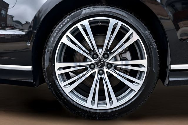 2023 Audi A8 L 55 TFSI quattro - 23092924 - 29