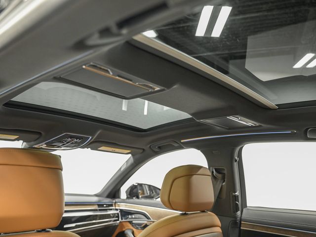 2023 Audi A8 L 55 TFSI quattro - 23077001 - 16