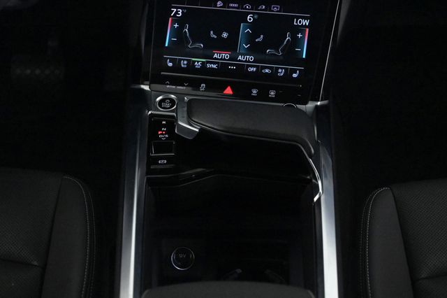 2023 Audi e-tron Premium Plus - 22984505 - 13