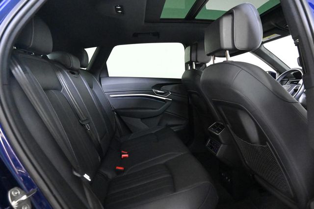 2023 Audi e-tron Premium Plus - 22984505 - 16