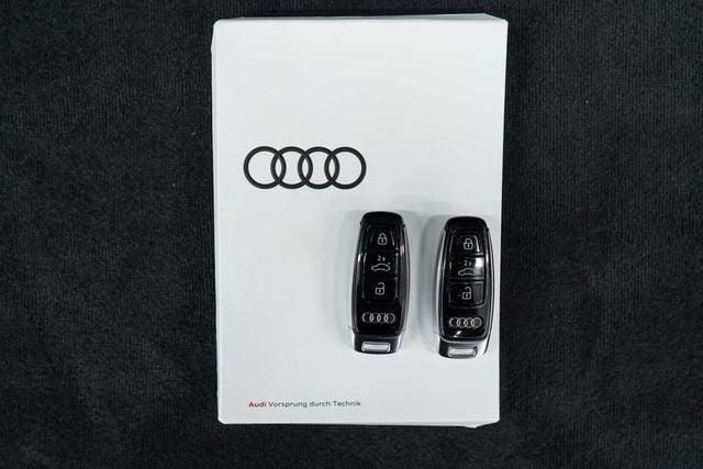 2023 Audi e-tron Premium Plus quattro - 22355184 - 64