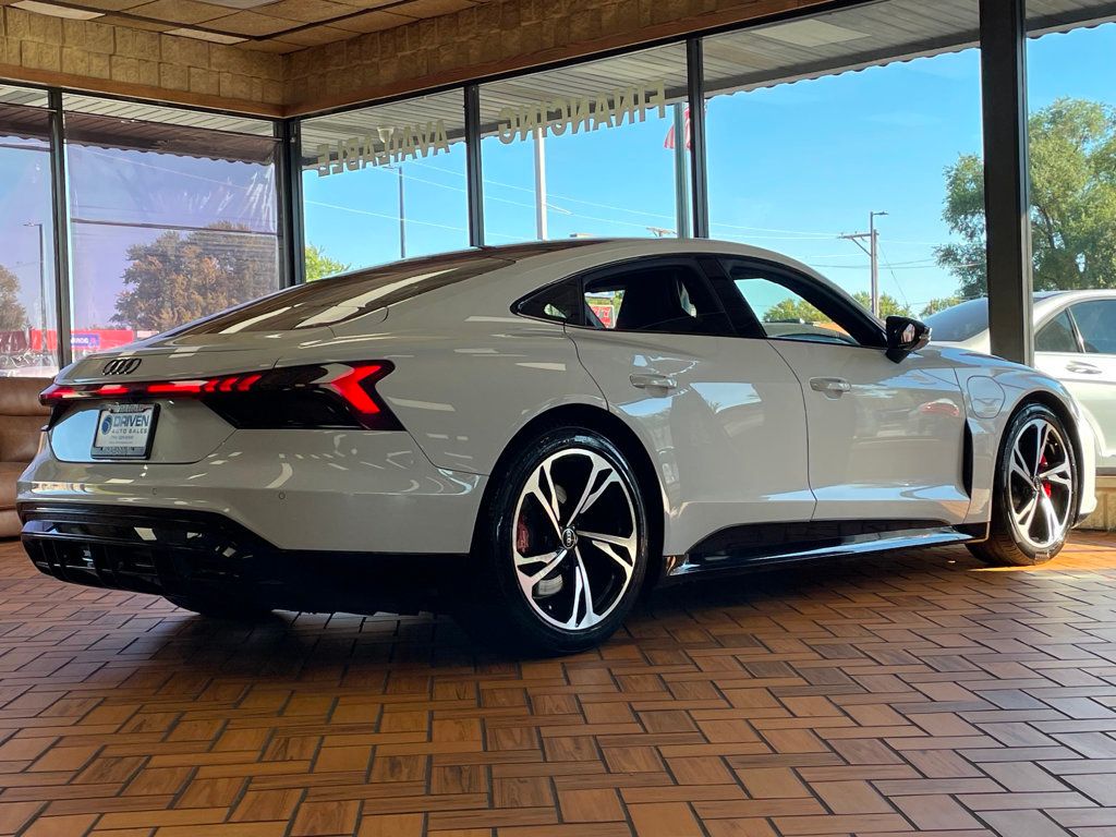2023 Audi e-tron GT Premium Plus quattro - 22929519 - 11