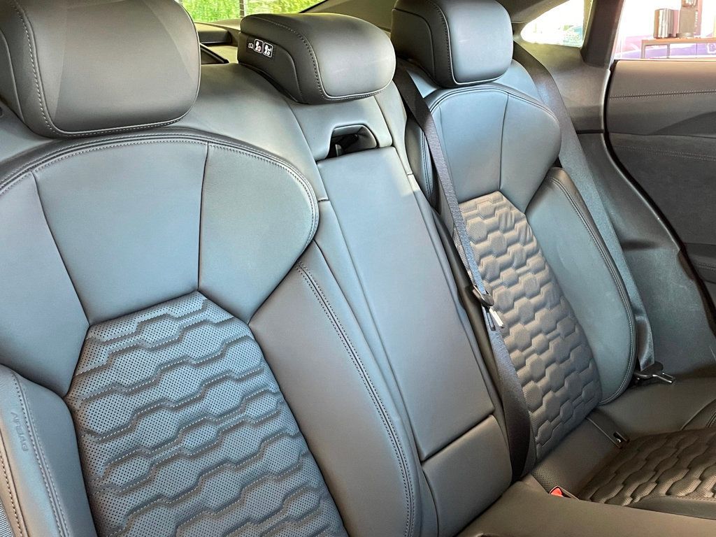 2023 Audi e-tron GT Premium Plus quattro - 22929519 - 22