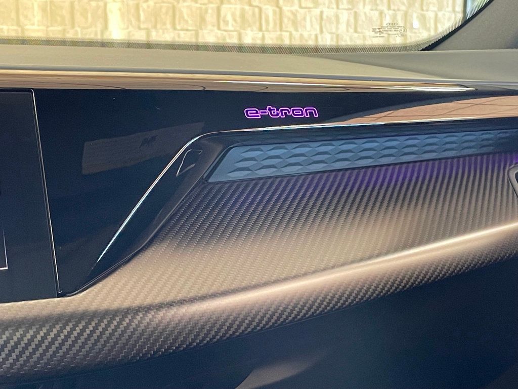 2023 Audi e-tron GT Premium Plus quattro - 22929519 - 40