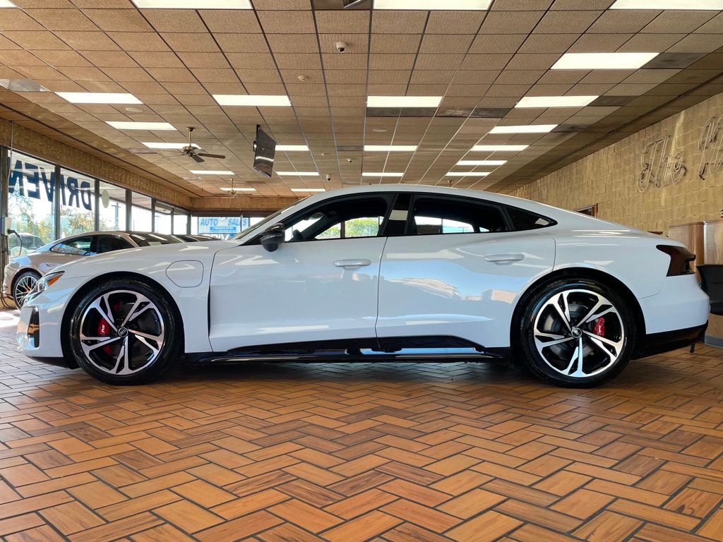 2023 Audi e-tron GT Premium Plus quattro - 22929519 - 5