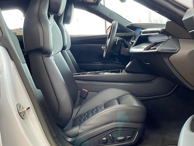 2023 Audi e-tron GT Premium Plus quattro - 22950405 - 25