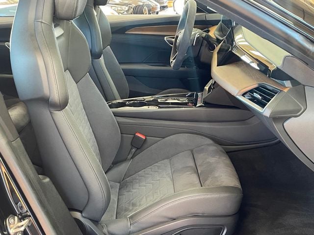 2023 Audi e-tron GT Premium Plus quattro - 22961424 - 21