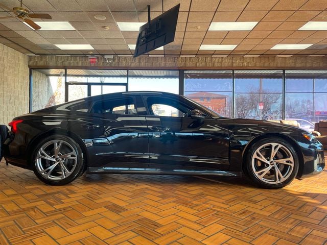 2023 Audi e-tron GT Premium Plus quattro - 22961424 - 5