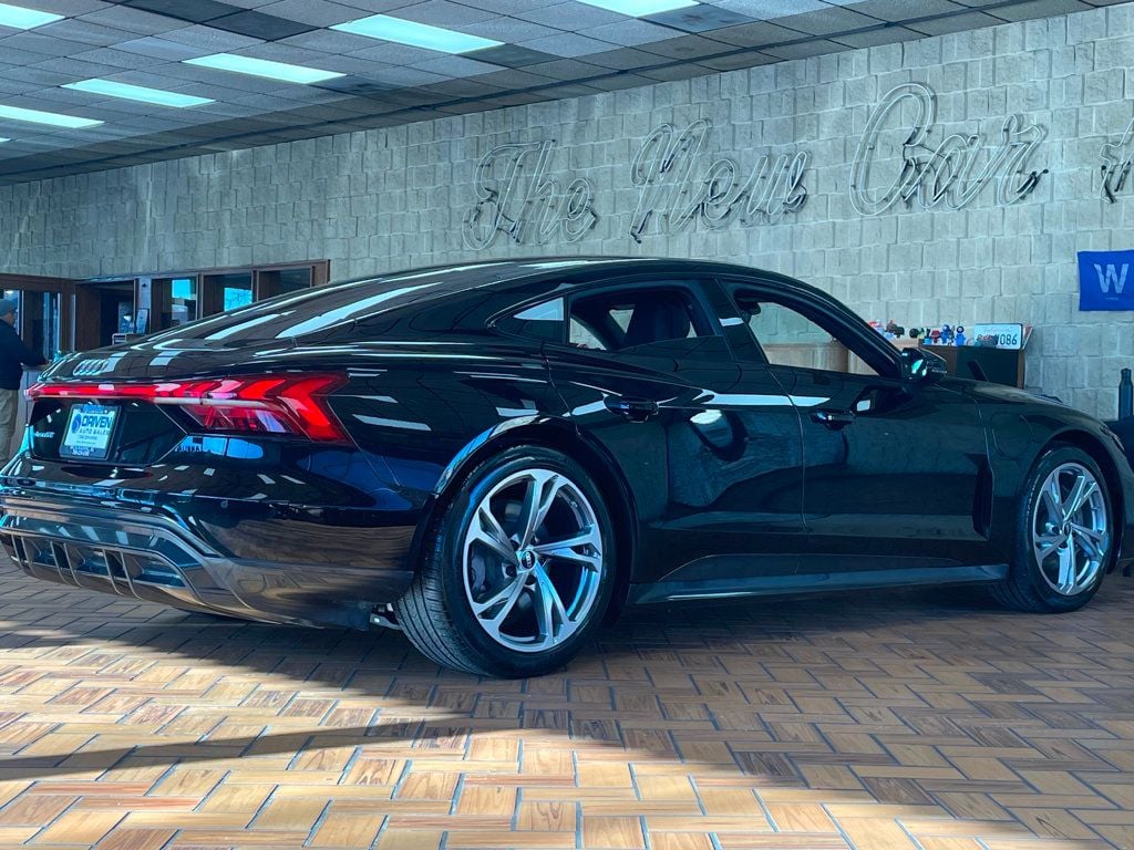 2023 Audi e-tron GT Premium Plus quattro - 22961424 - 8