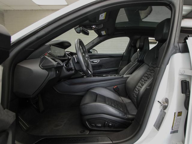 2023 Audi e-tron GT Premium Plus quattro - 23057742 - 10
