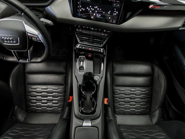 2023 Audi e-tron GT Premium Plus quattro - 23057742 - 16