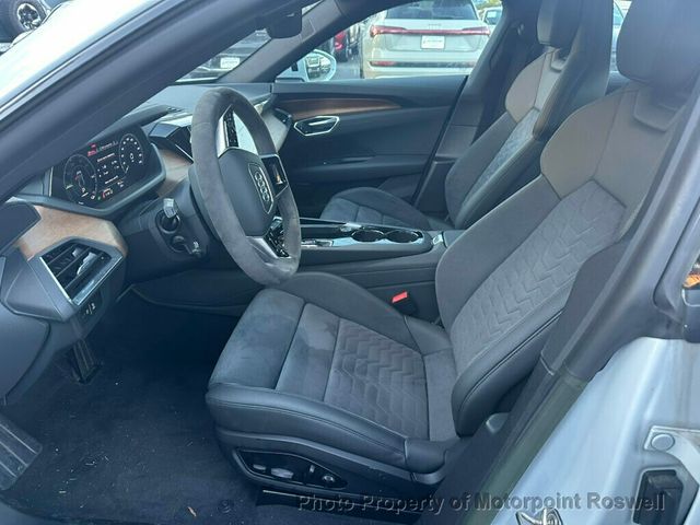 2023 Audi e-tron GT Premium Plus quattro - 22967585 - 9